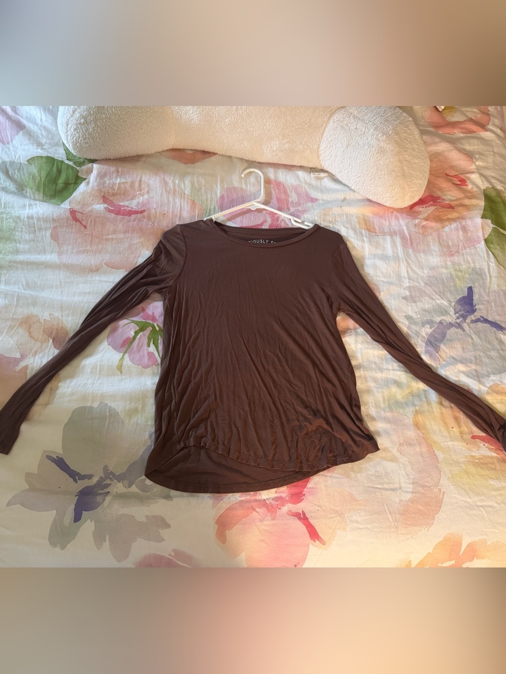 Aeropostale Women's Long-Sleeve Brown Crew Neck Tee